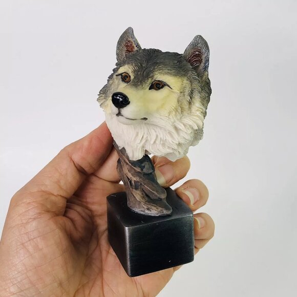 Wolf Head Sculpture Figure Resin 4" Tall Gray Wild Animal statue Figurines Gift - Picture 1 of 5